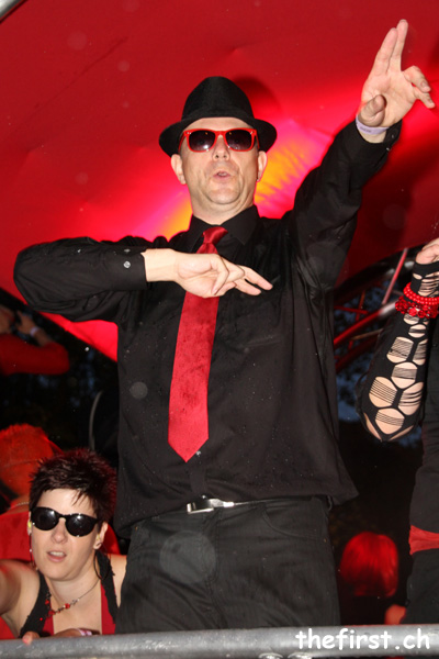 parade10_139.jpg