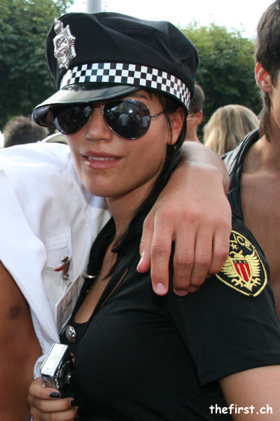 parade08_024.jpg