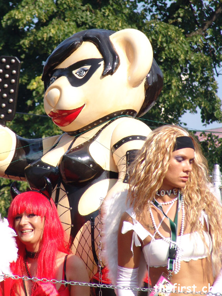 parade05_034.JPG